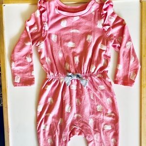 Sold Cat & Jack’s One piece body suit 18m.